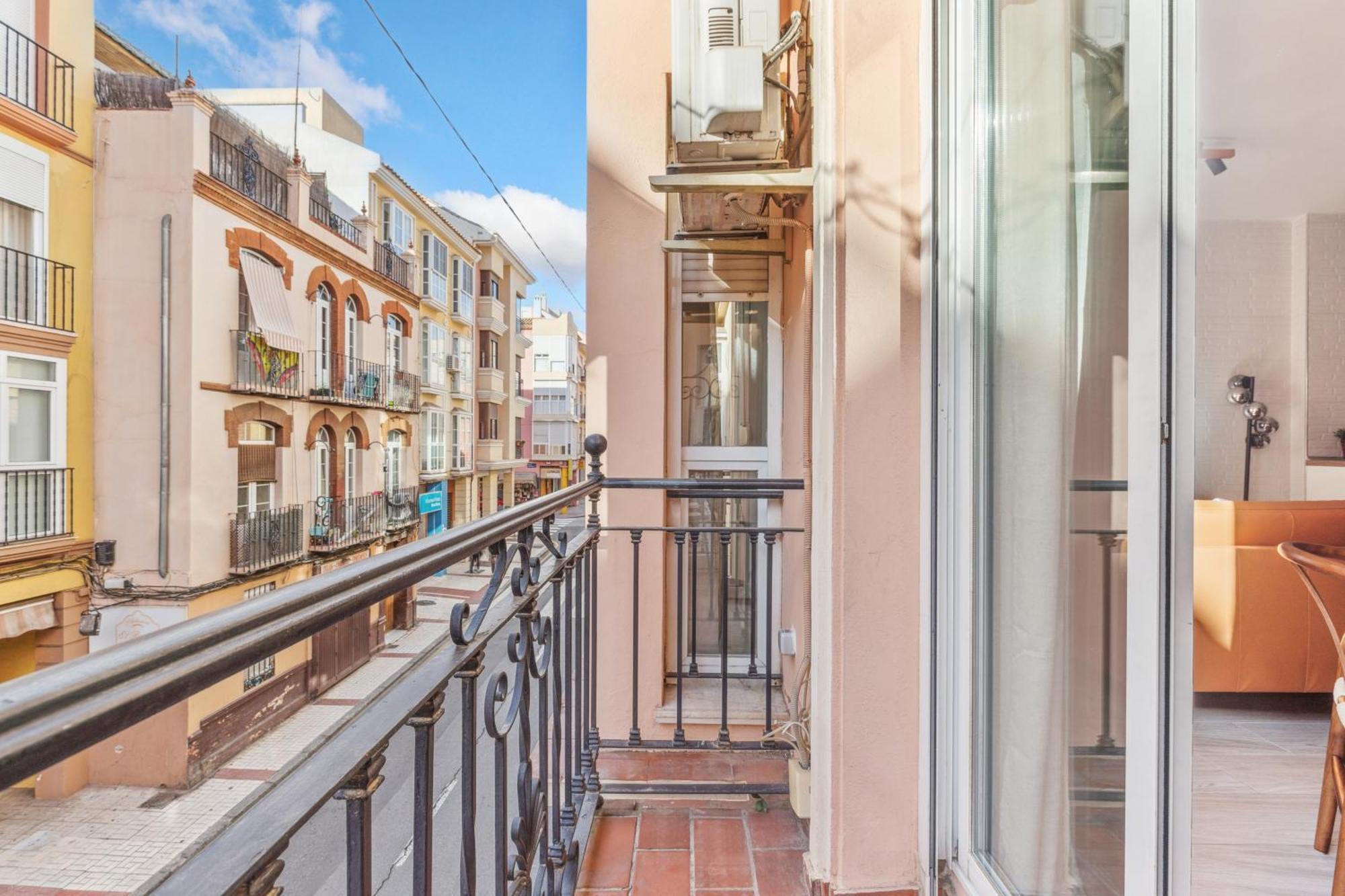 מאלגה Epidemia & Quite Bedrooms By Ele Apartments מראה חיצוני תמונה